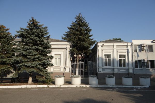 Ейские полицейские уличили местного жителя в краже денег со счета знакомой