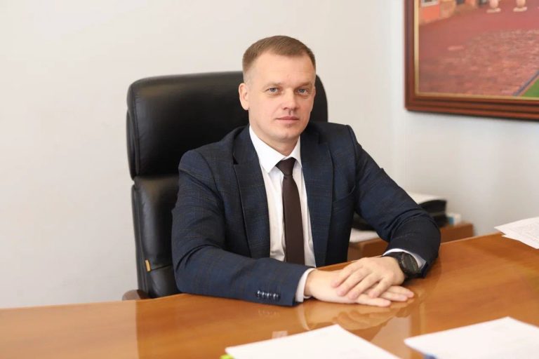 Глава Ейского района Роман Бублик провел планерное совещание
